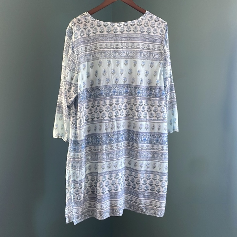 J. Jill light weight Cream and Blue Floral summer tunic Blouse XL - Picture 5 of 5